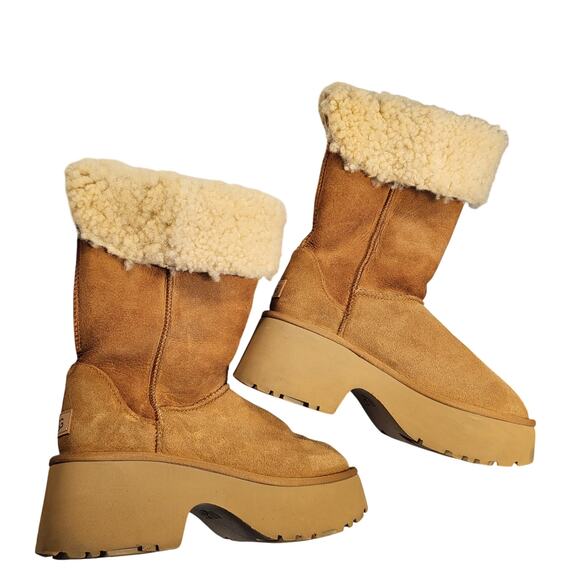 UGG Shoes - NEW UGG Classic New Heights Cuffable tall boots chestnut platform womens size 9